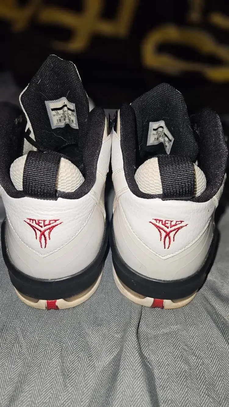Jordan Melo M8 White/Varsity Red-Black Basketball Shoes